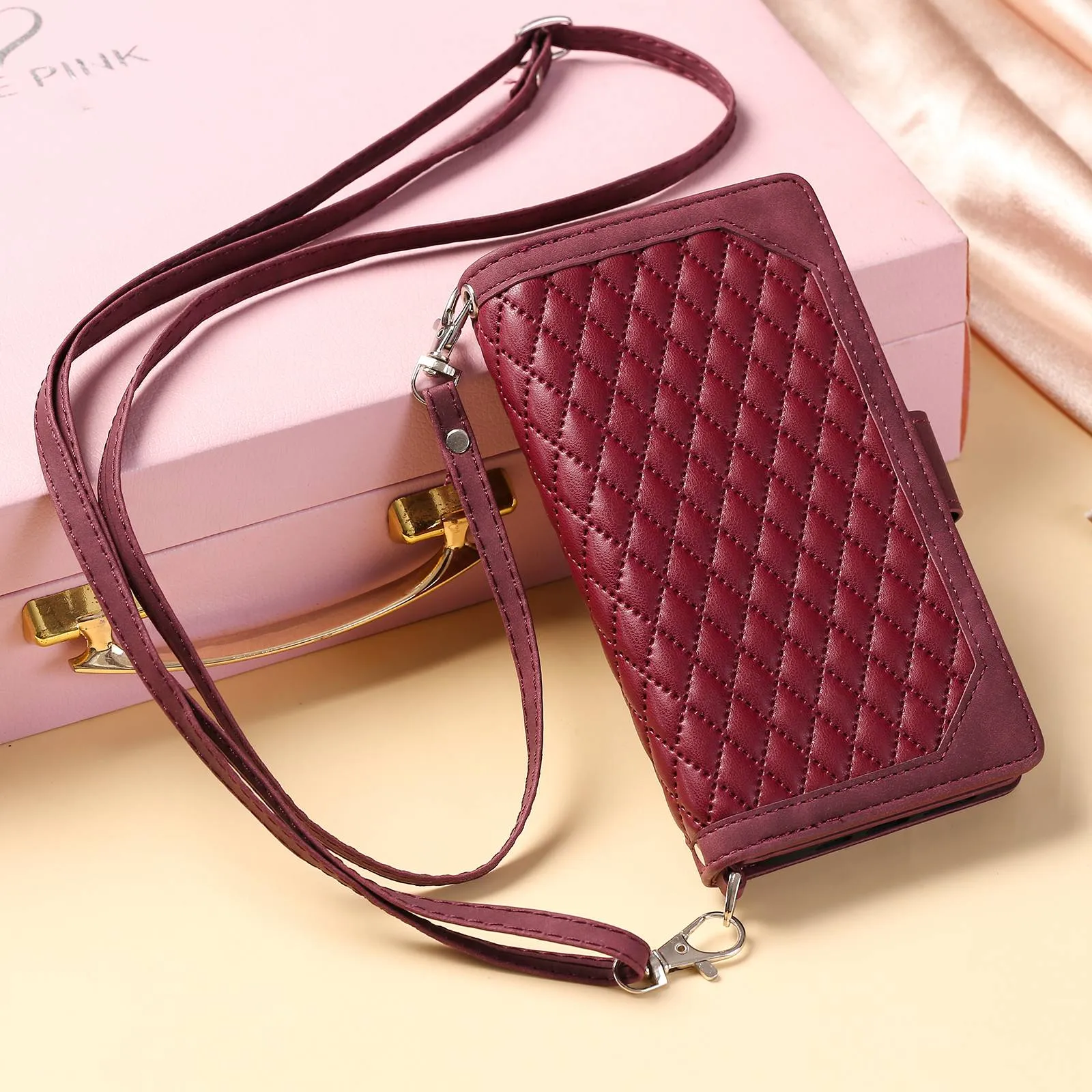 005 Style For Samsung Galaxy S22 Ultra 5G, Shockproof Phone Wallet Cover Zipper Pocket Anti-wear Case Rhombus Texture PU Leather Shell Stand with Strap Card Holder