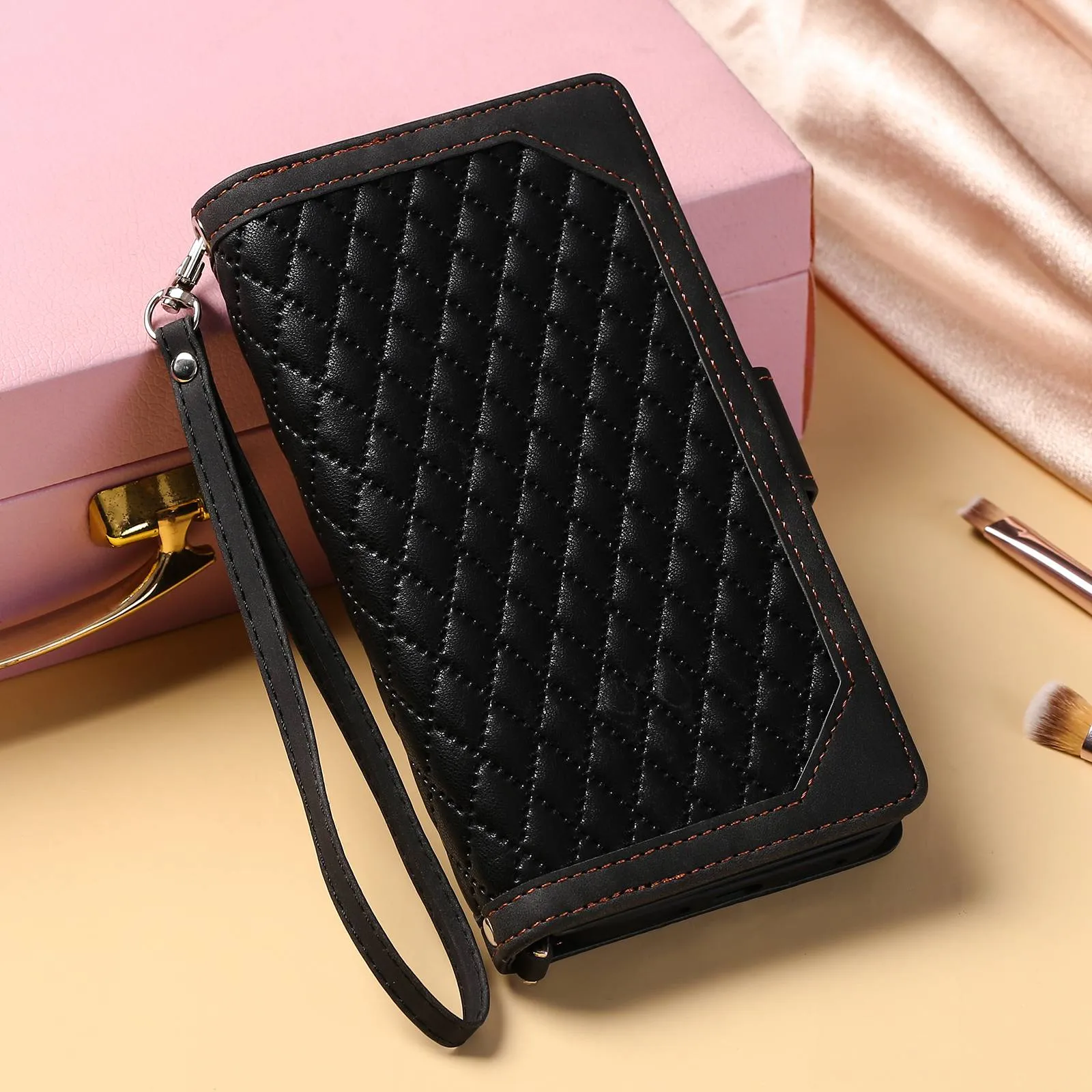 005 Style Smartphone Cover for Xiaomi Redmi Note 11 4G (Qualcomm) / Note 11S 4G, Rhombus Texture PU Leather Zipper Pocket Stand Wallet Case with Strap