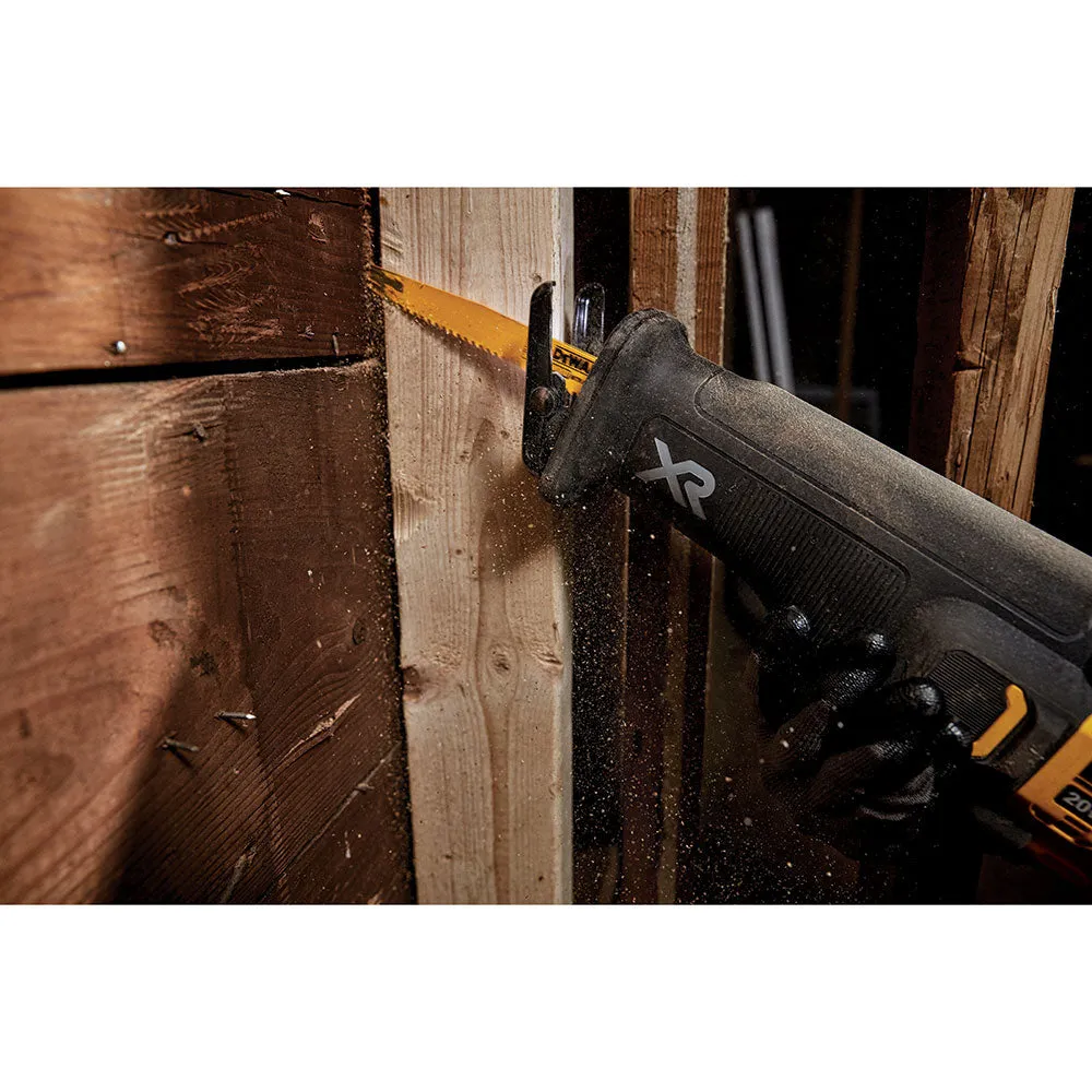 DeWalt DCS368W1 20V MAX XR Brushless Reciprocating Saw with Power Detect Tool Technology Kit