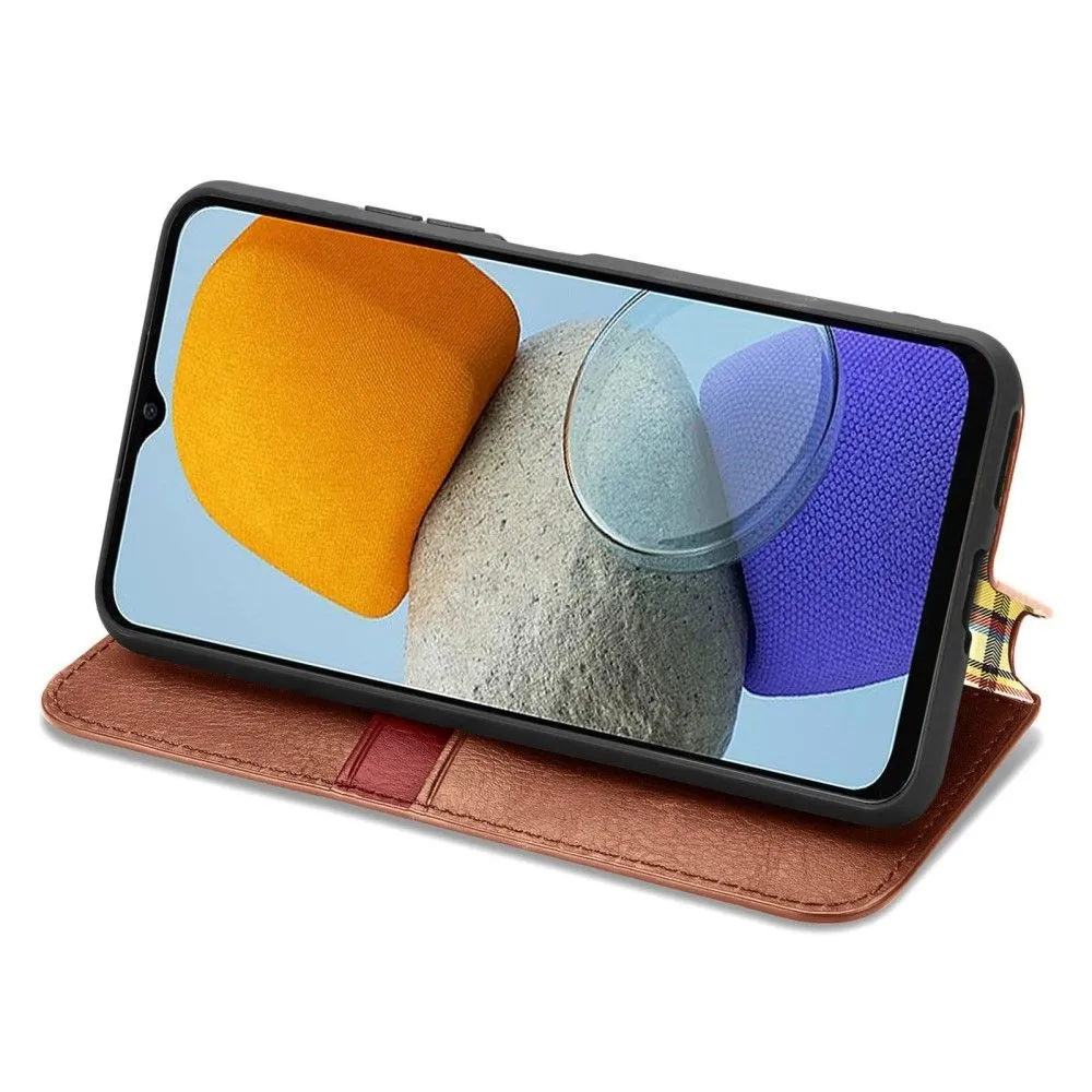 Leather case with a stylish rhombus imprint for Samsung Galaxy M23 - Brown