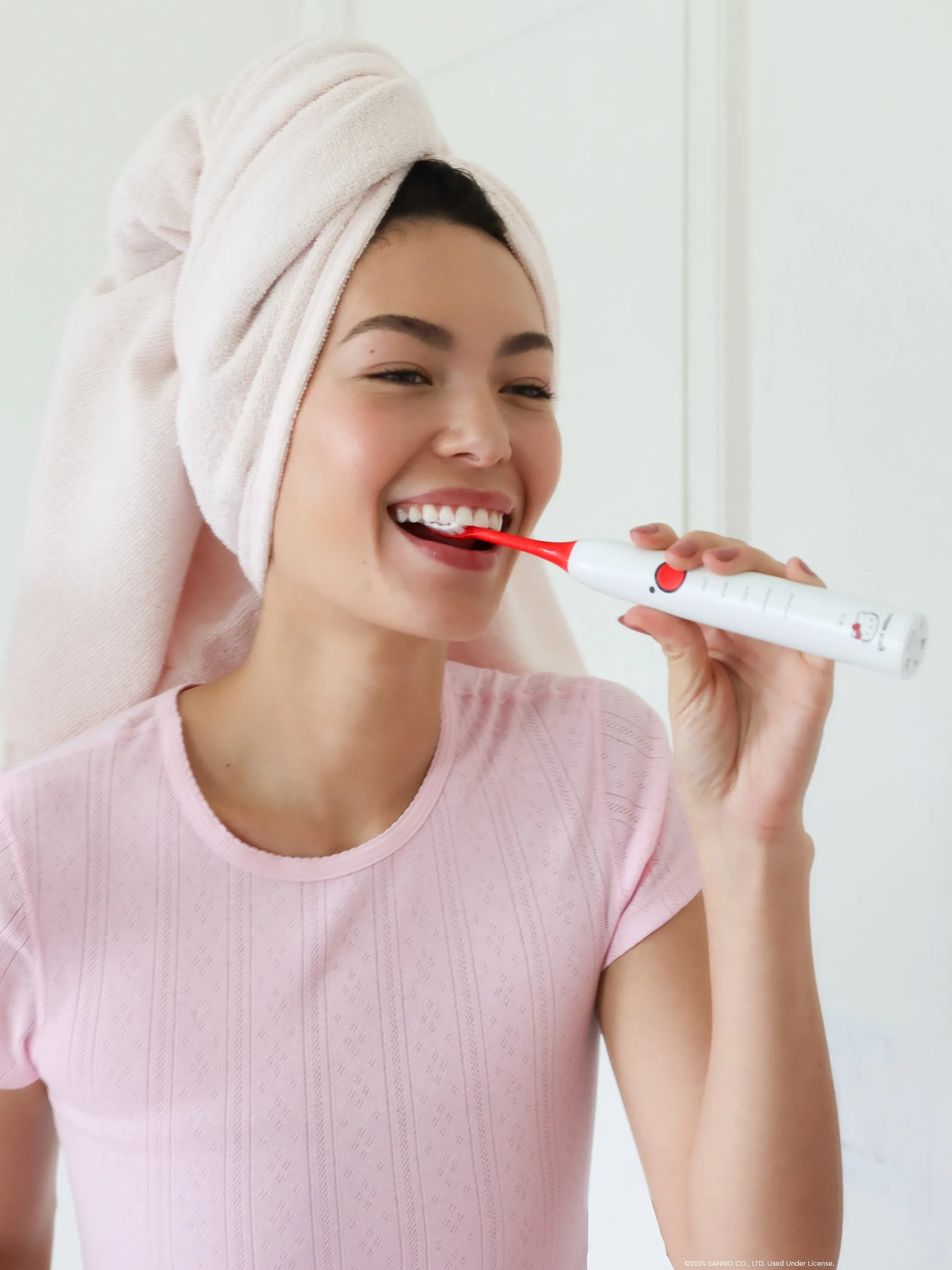 MOON x Hello Kitty® Electric Toothbrush