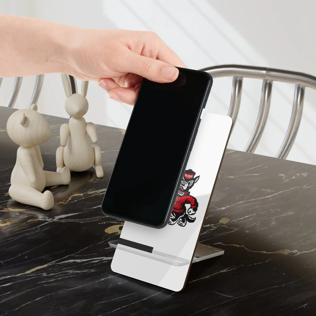 NC State Mobile Display Stand for Smartphones