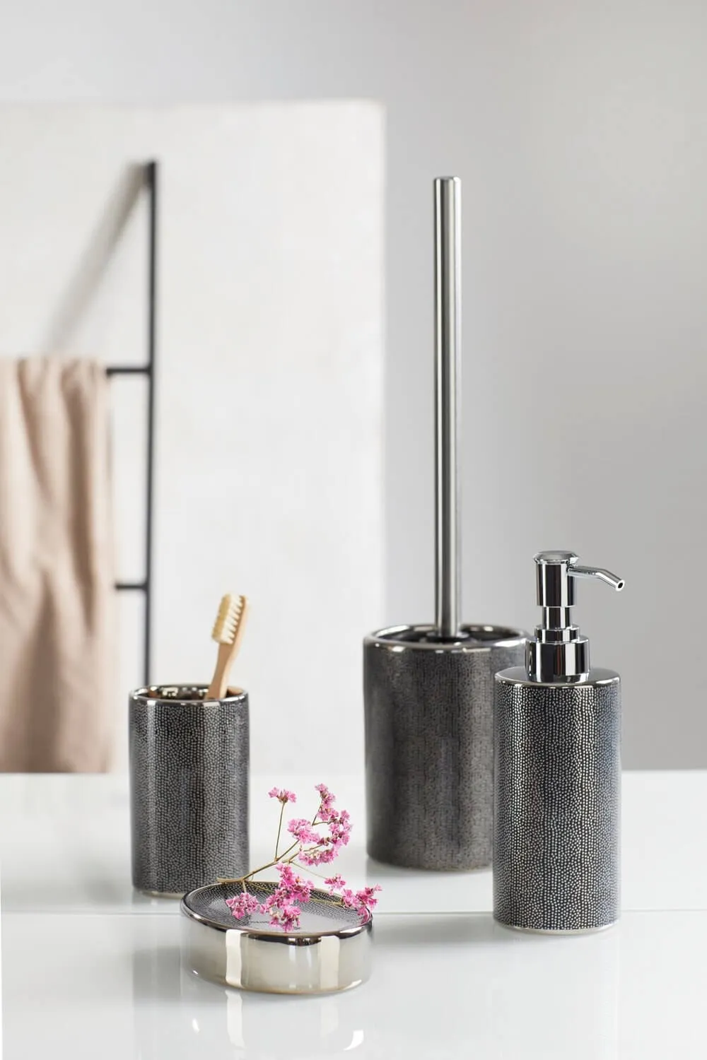 Nuria Ceramic Toilet Brush Silver Anthracite