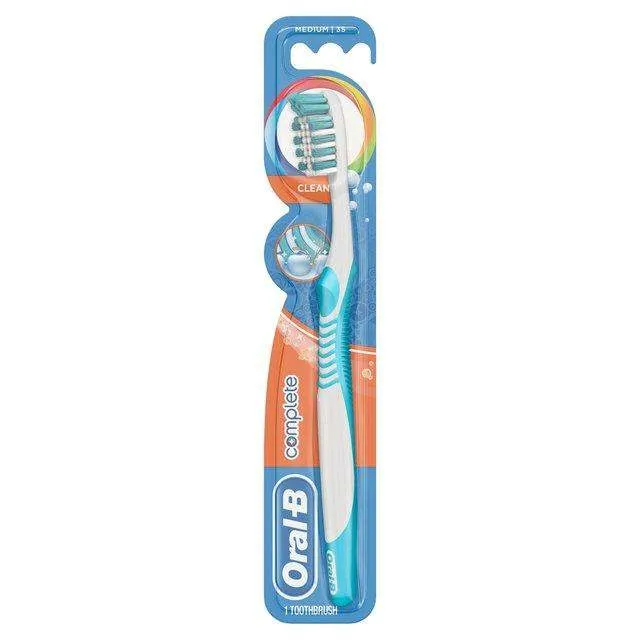 Oral B Complete Clean 35 Medium