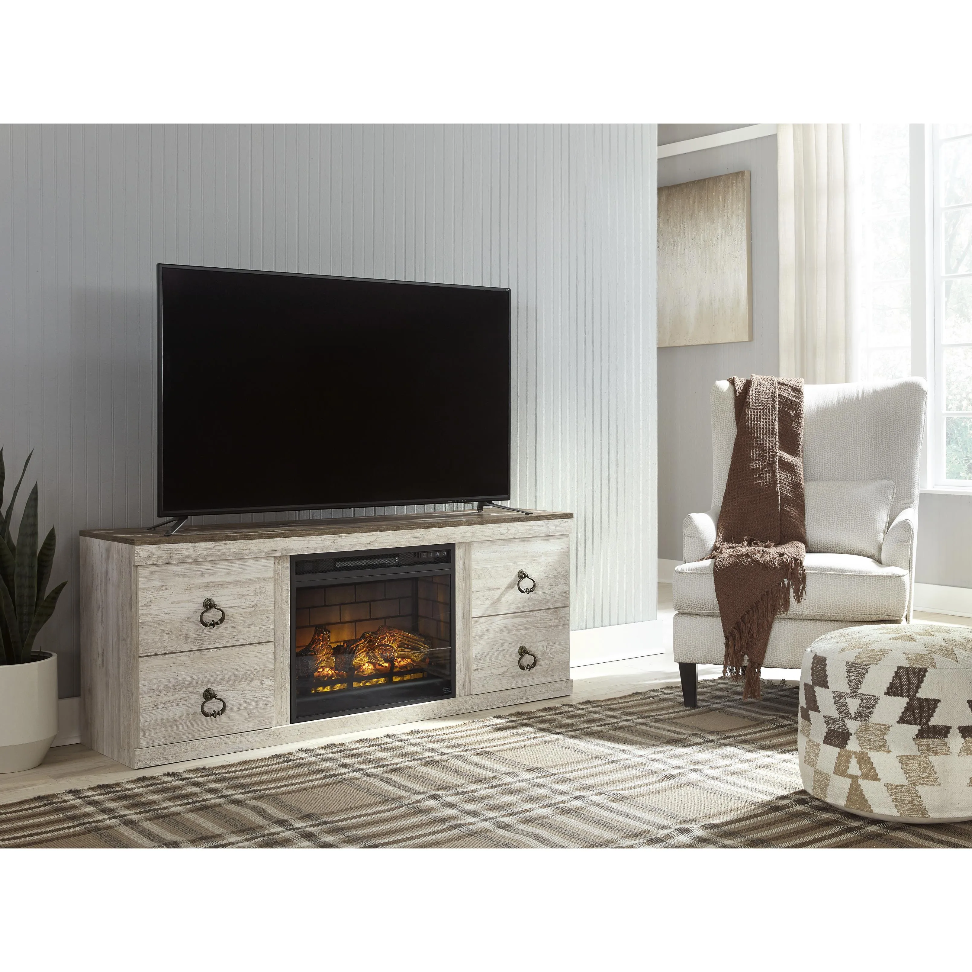 Signature Design by Ashley Willowton TV Stand EW0267-268/W100-101