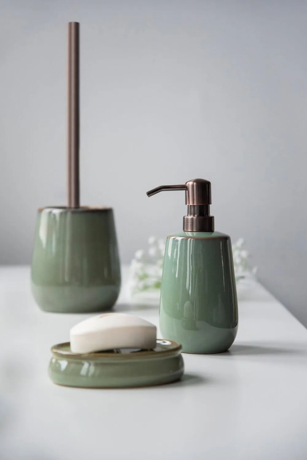 Sirmione Ceramic Toilet Brush Reactive Green