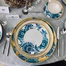 Vista Alegre Porcelain Gold Exotic 5 Piece Dinnerware Set